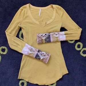 Free people thermal with cute crochet sleeve